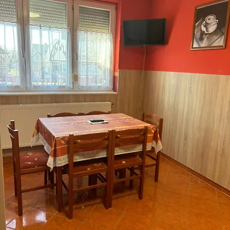 Horvath Vendeghaz Hegyeshalom