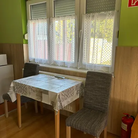 Apartment Horvath Vendeghaz Hegyeshalom